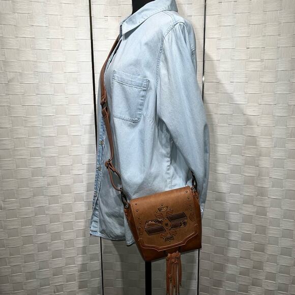CatchFly Studios Boho Western Crossbody Purse Fringe Braided Tassel Rodeo - Picture 1 of 16